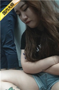 4K超清!地铁上不安份的红玫瑰[1GB/MP4]