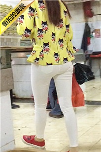 菜市场买菜的紧身白裤MM内痕好深[367M/MOV]