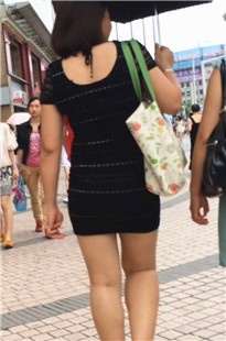 街拍黑色包臀裙MM[251M/MOV]