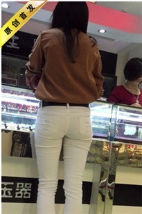 [JACK原创作品]金店里买手链的紧身白裤人七[MP4/647MB]