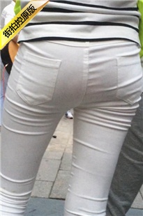 微透紧身白裤美女[1.31G/MOV]