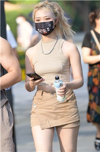 白皙美腿女友3A4542[2.15G]