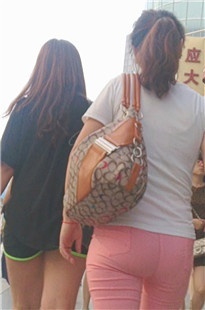 粉红布裤丰满MM[153M/MP4]