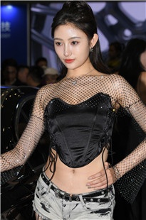 热裤大长腿车模3A7635[1.48G]