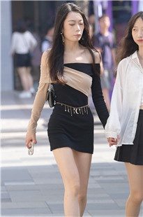 美腿闺蜜3A6403[2.37G]