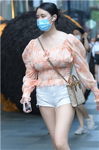 热裤大长腿长靴美女3A4706[1.78G]