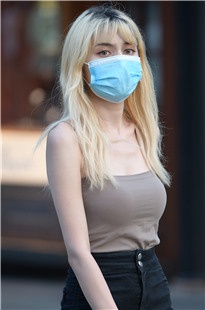 白白净净的女人好香3A7690[1.4G]