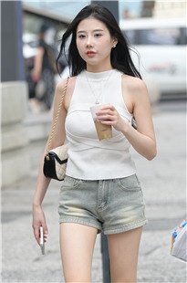 热裤穿搭3A7841[1.13G]