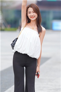 绝美大长腿女神活泼惹人爱MJ1620[1.72G]