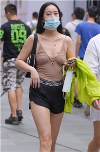 性感真空美女，舒服3A2076[273M]