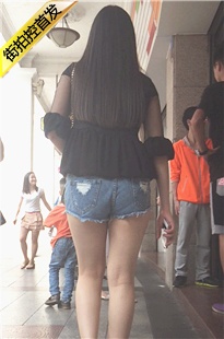 丰满长发热裤小妹[484M/MOV]