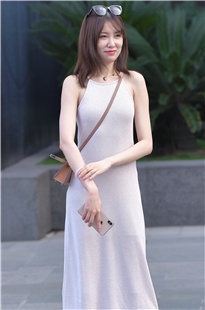 有点味道的美女3A3049[1.15G]