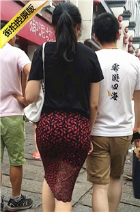 极品宽臀包臀短裙美眉[480M/MOV]