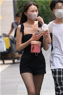 手放开～黑丝袜女友3A5407[2.04G]