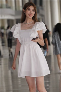 纤细大长腿小姐姐3A3658[1.37G]