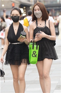 姐妹花小鸟依人般可爱3A6907[1.57G]