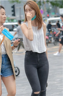 害羞到一直摸鼻子MJ2238[1.36G]