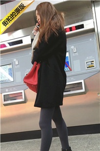 4K-车站拍摄黑色高跟灰丝MT美女[909M/MP4]