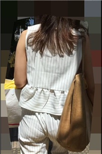 两个丁内性感圆润翘屯OL美女[523M]