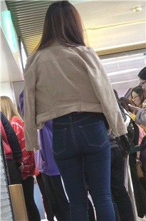 紧身牛仔裤美女[1.69G]