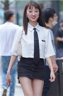 修长美腿短裙女孩3A8091[1.44G]